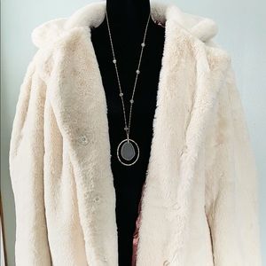 Miss Posh, 2XL,  Cream outer color cream, pink inside.